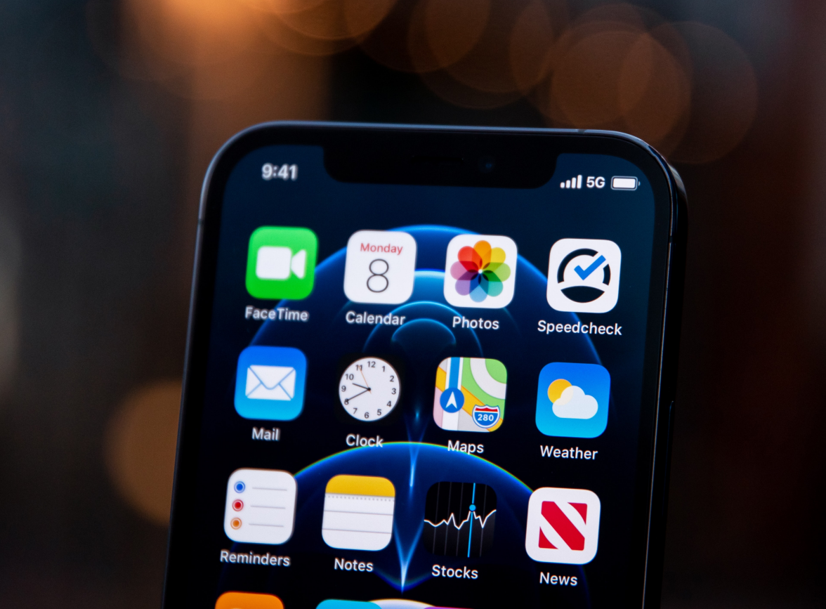饶阳苹果手机维修分享为什么 iPhone 12 在冬季会自动关机 
